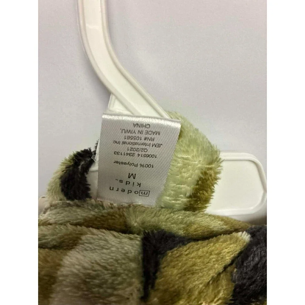 Modern Kids Plush Camo Robe With Pods Size‎ Medium